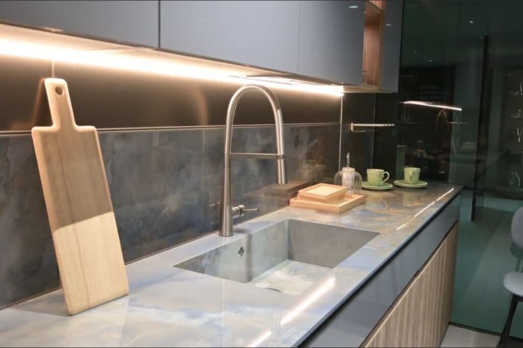  Modular Kitchen Design in Raipur