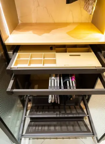 Wardrobe 1